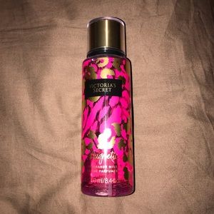 Victoria’s Secret Magnetic Body Spray